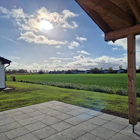 G18 Mit Wiesenblick In Eckwarderhoerne *